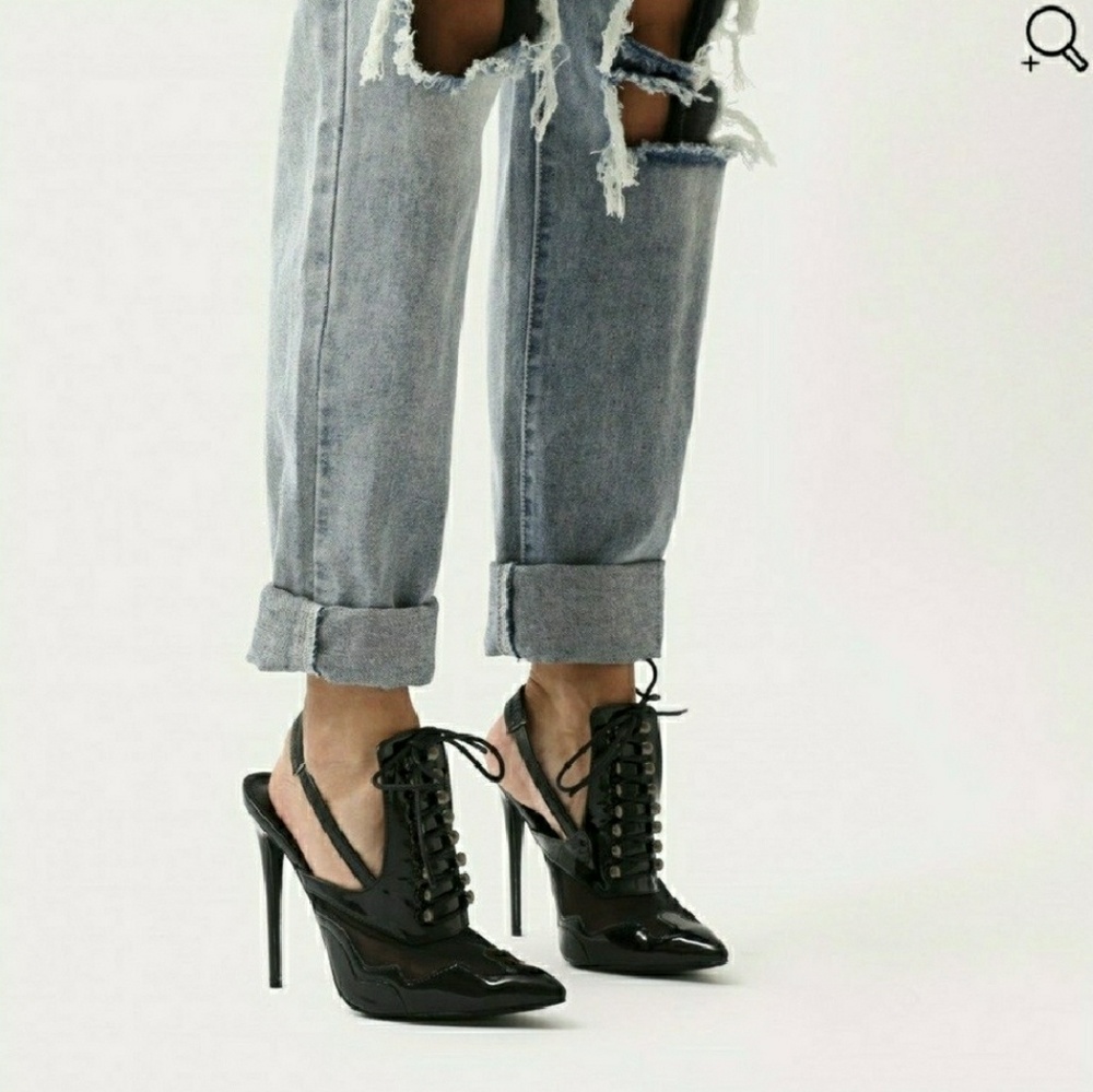 In Search Of !!!! Need size 9.5/10/11